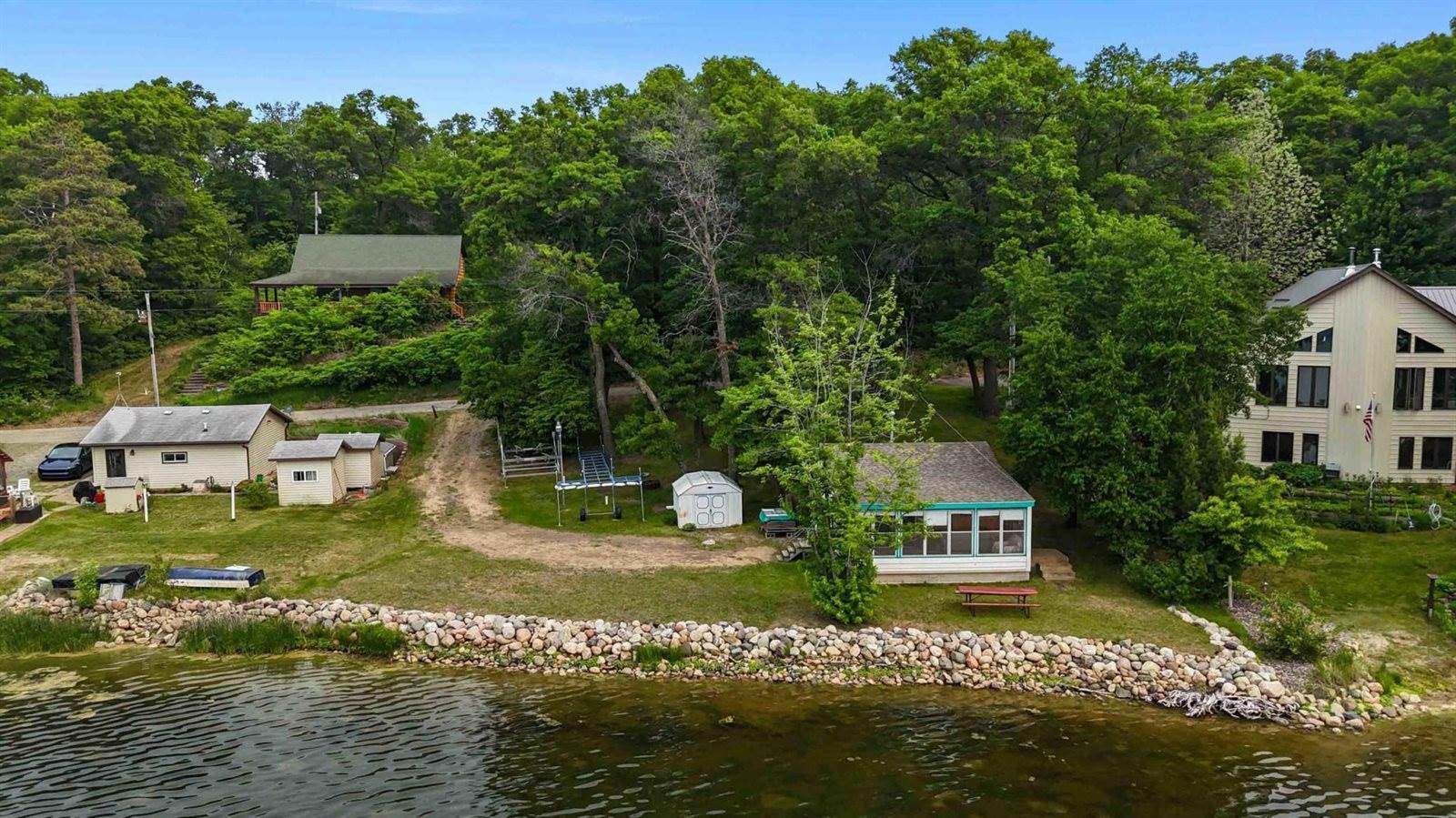 2095 Birchcrest Drive, Motley, MN 56466