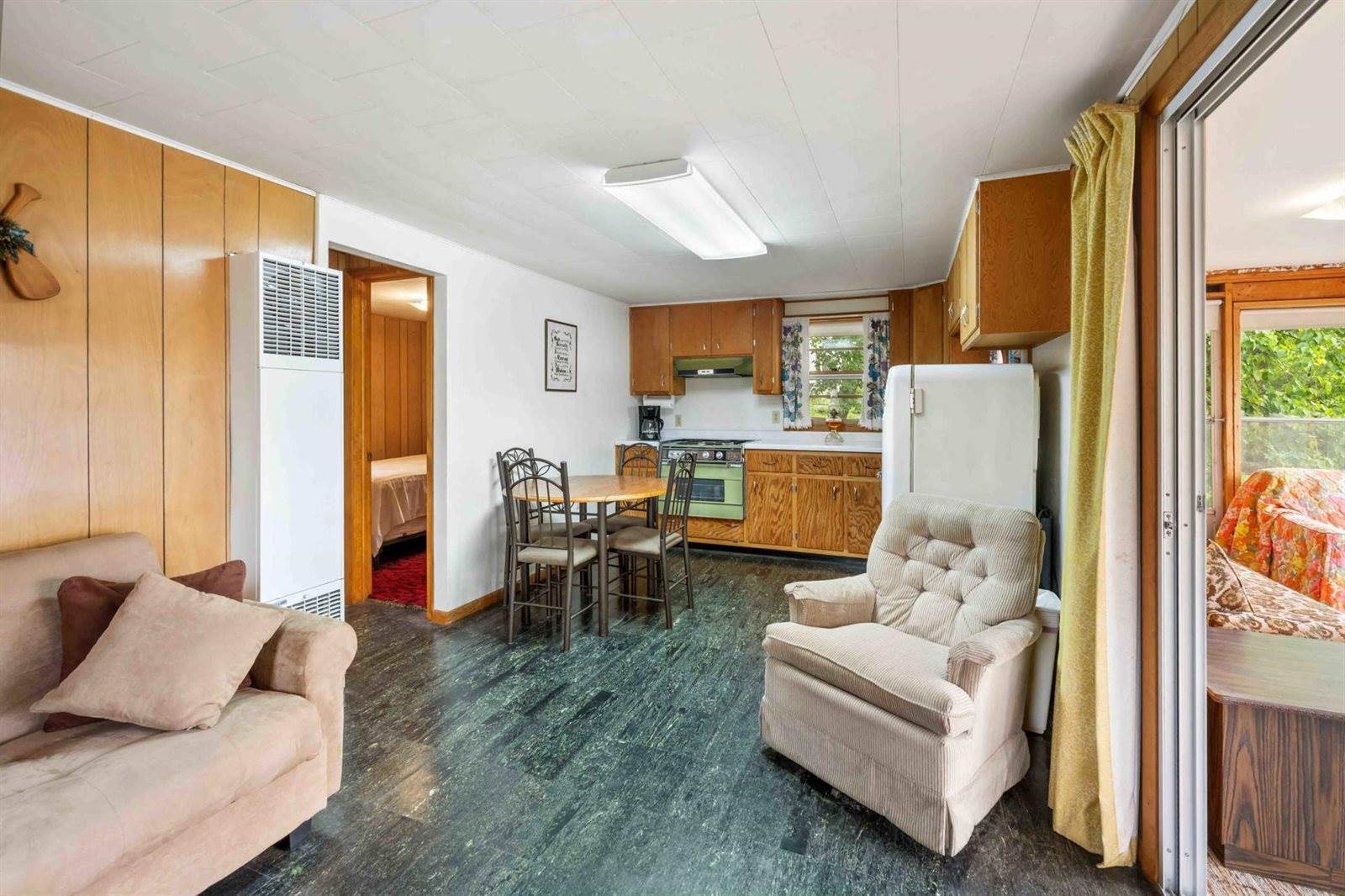 2095 Birchcrest Drive, Motley, MN 56466