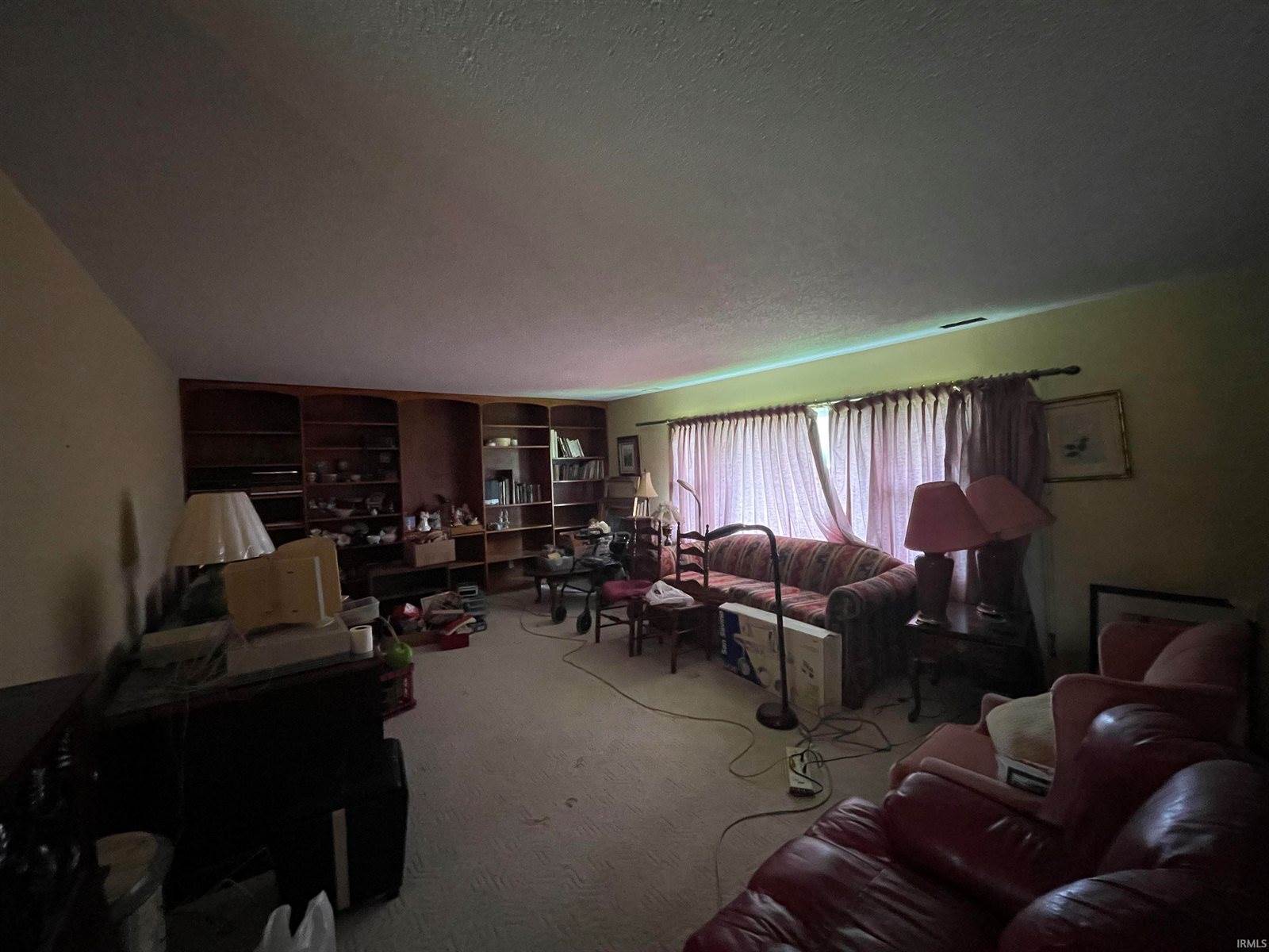 520 S Butterfield Road, Muncie, IN 47302