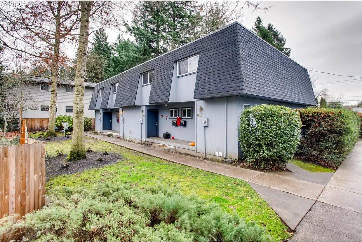 8102 SW 31ST Ave, Portland, OR 97219