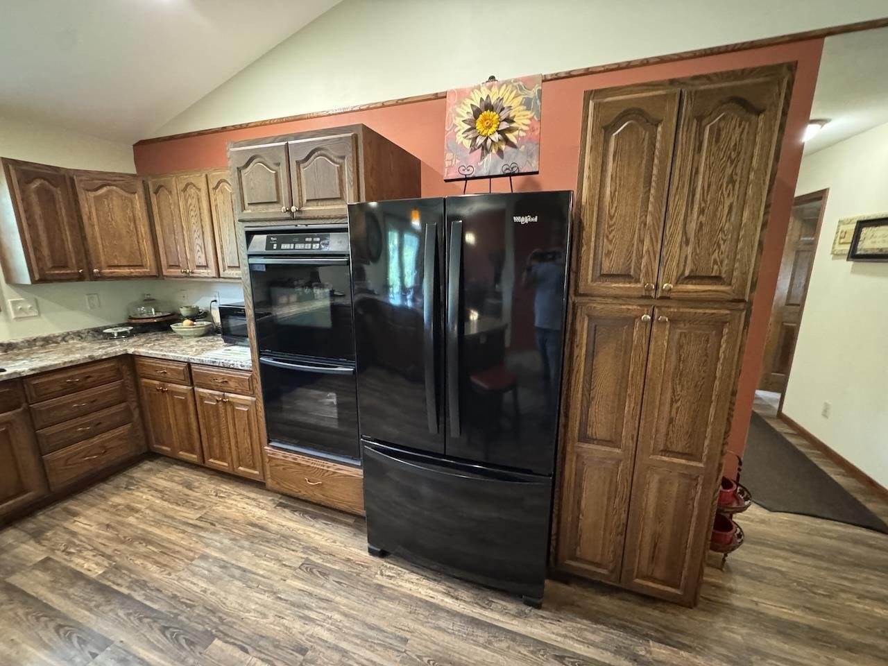 212382 Deer Path Lane, Hatley, WI 54440