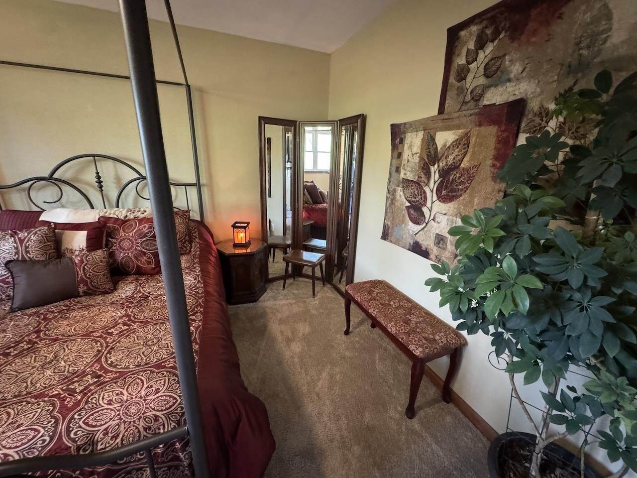 212382 Deer Path Lane, Hatley, WI 54440