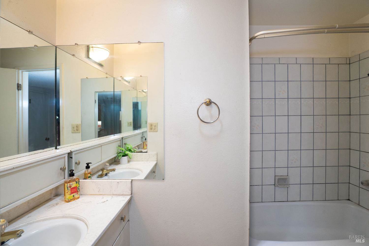 1736 Ensenada Court, Santa Rosa, CA 95401