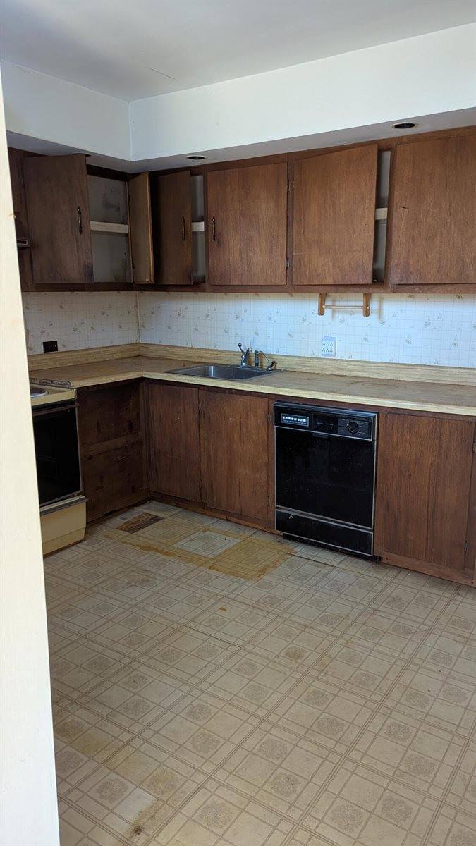 19 Lubec Road, Whiting, ME 04691