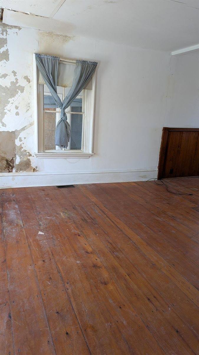 19 Lubec Road, Whiting, ME 04691