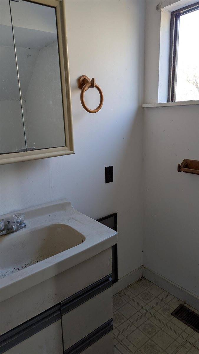 19 Lubec Road, Whiting, ME 04691