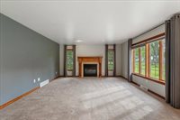 1606 N Jean Avenue, Marshfield, WI 54449