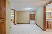 1606 N Jean Avenue, Marshfield, WI 54449