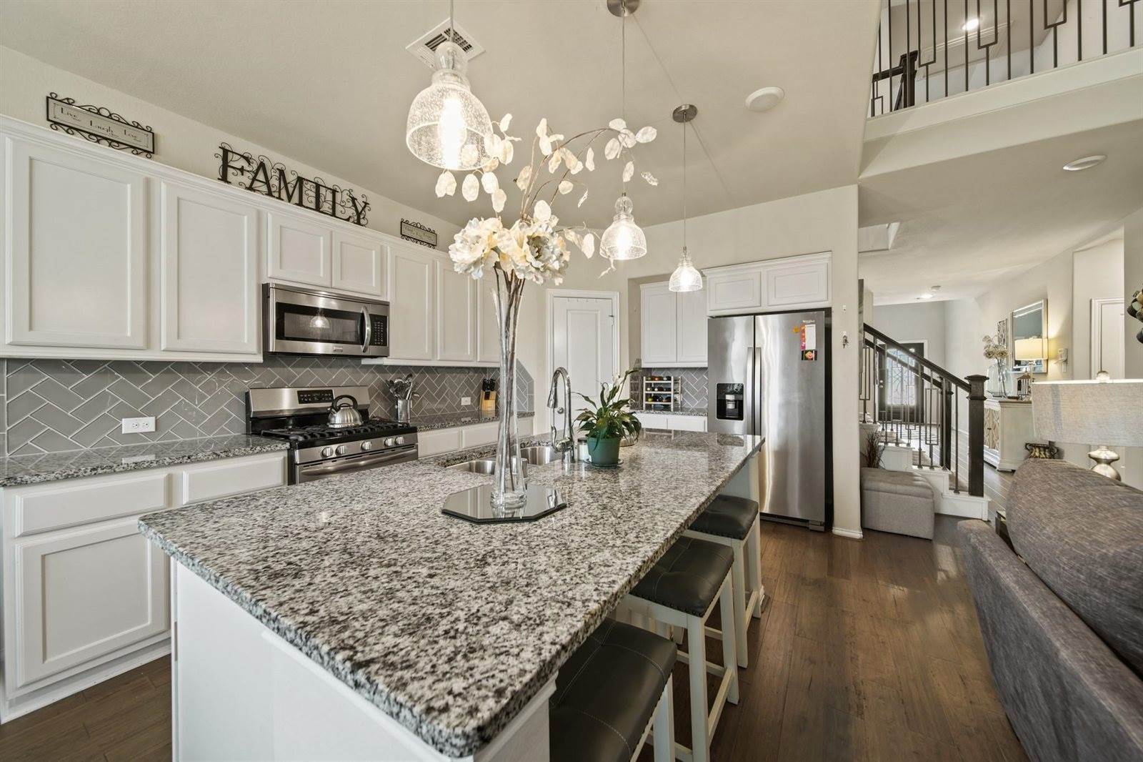 4320 Mesquite Terrace Drive, Manvel, TX 77578