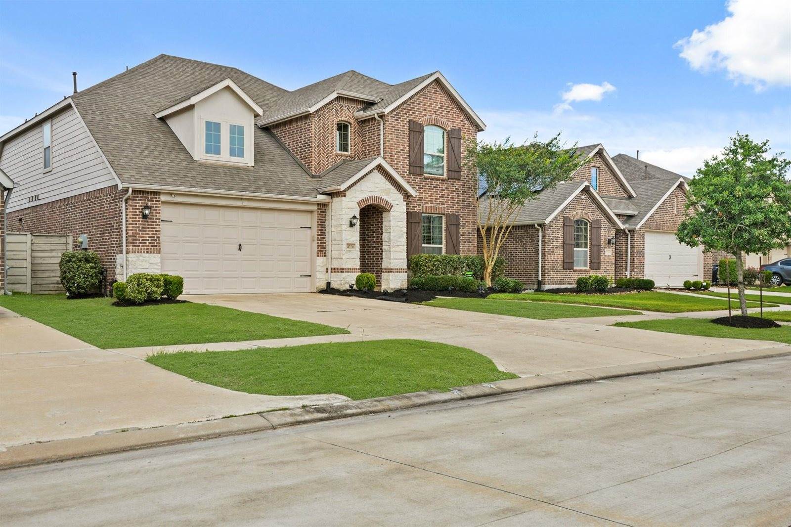 4320 Mesquite Terrace Drive, Manvel, TX 77578