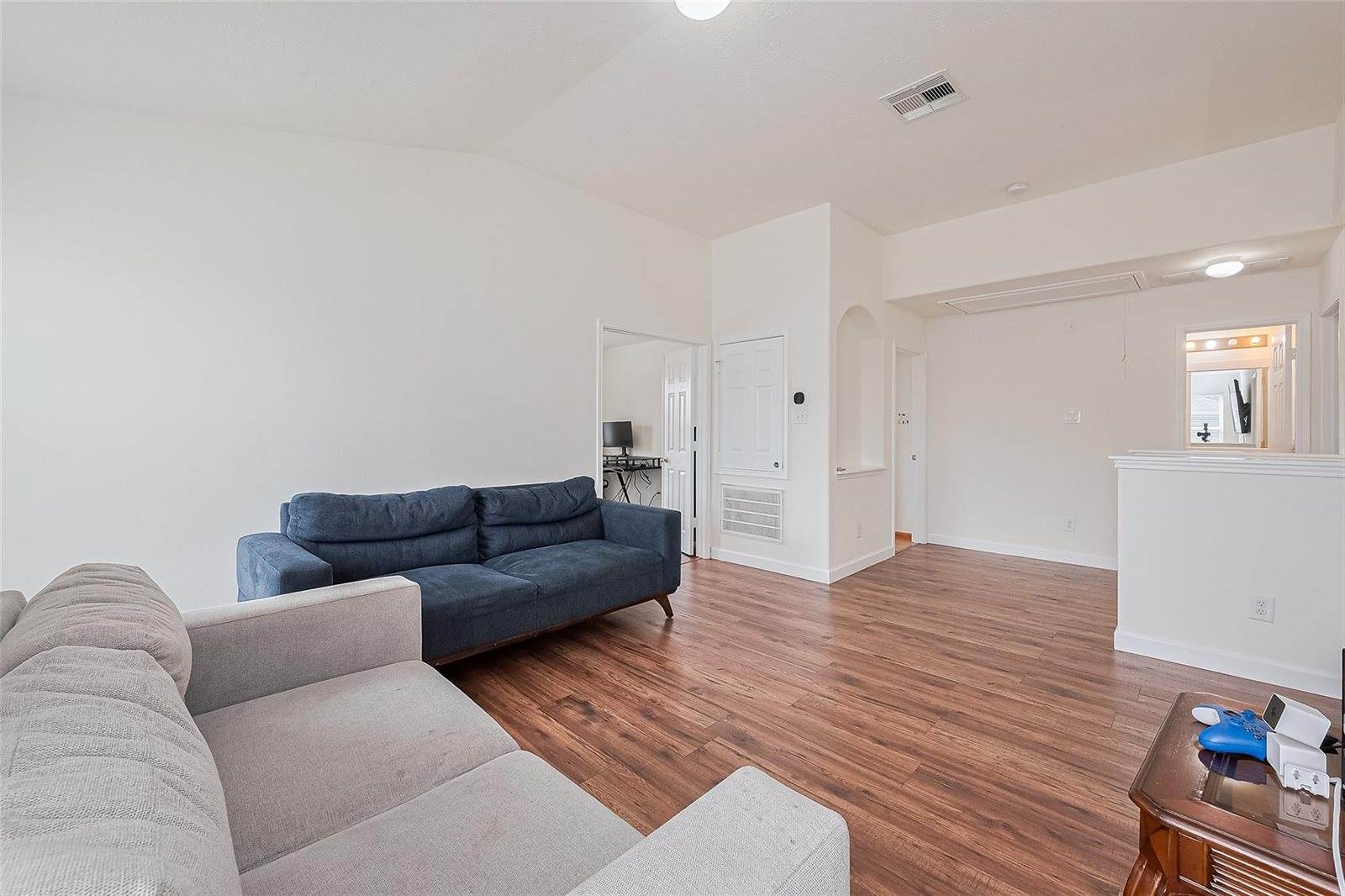 24411 Lakecrest Town Drive, Katy, TX 77493