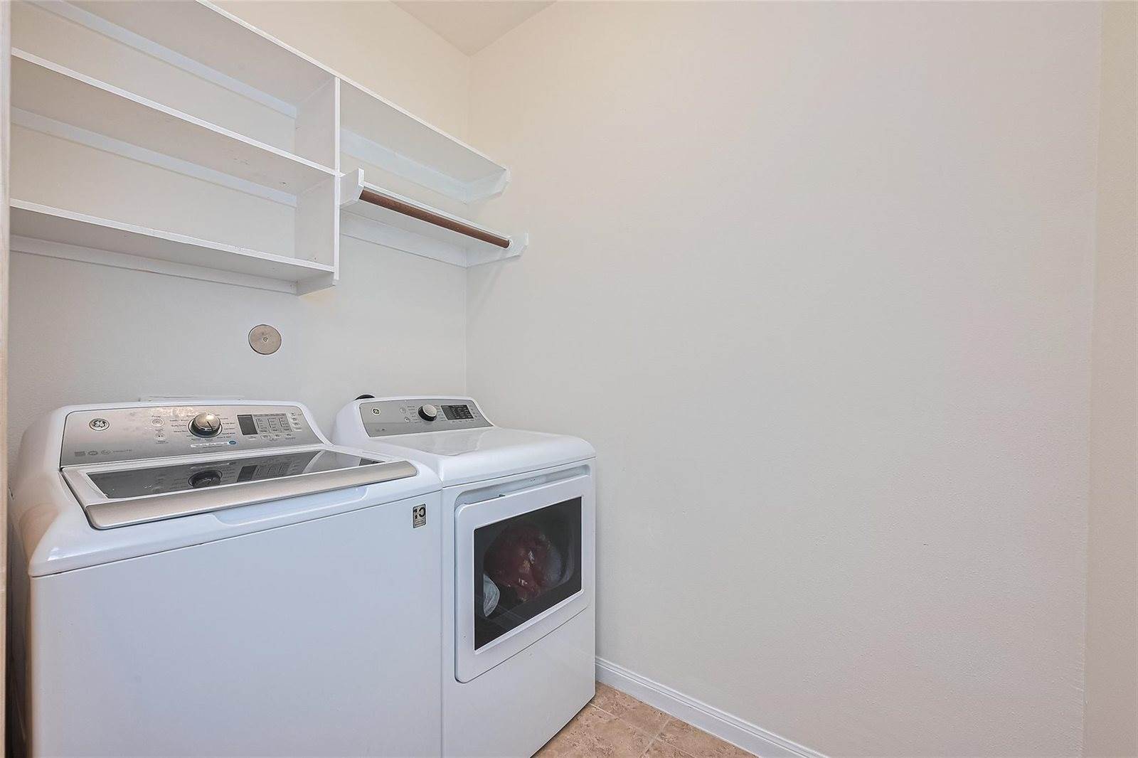 24411 Lakecrest Town Drive, Katy, TX 77493