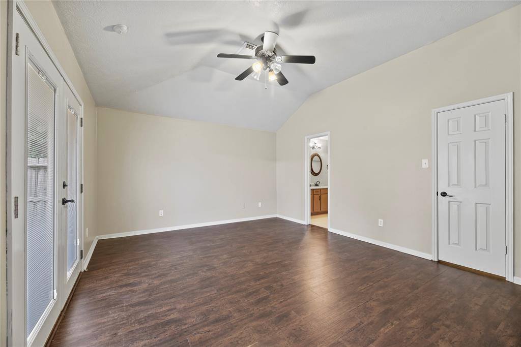 13311 White Oak Landing Boulevard, Houston, TX 77065