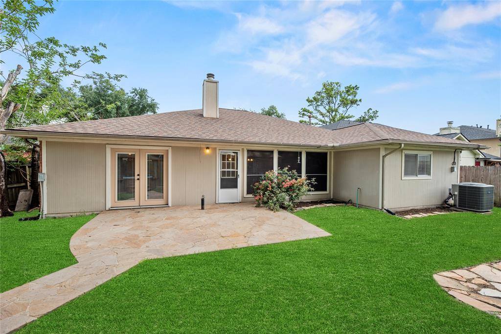 13311 White Oak Landing Boulevard, Houston, TX 77065