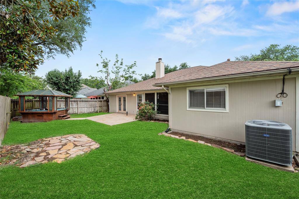 13311 White Oak Landing Boulevard, Houston, TX 77065