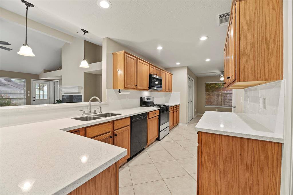 13311 White Oak Landing Boulevard, Houston, TX 77065