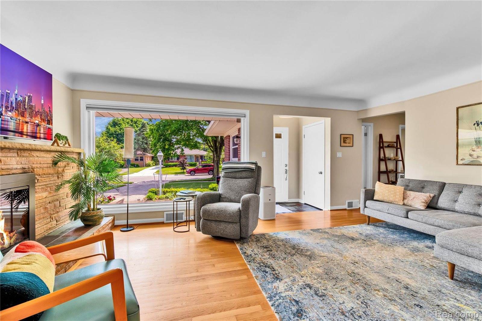 4006 Highfield Road, RoyalOakCity_Oakland, MI 48073