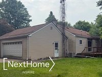 8412 Rondale Common, Grand Blanc, MI 48439