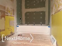 8412 Rondale Common, Grand Blanc, MI 48439