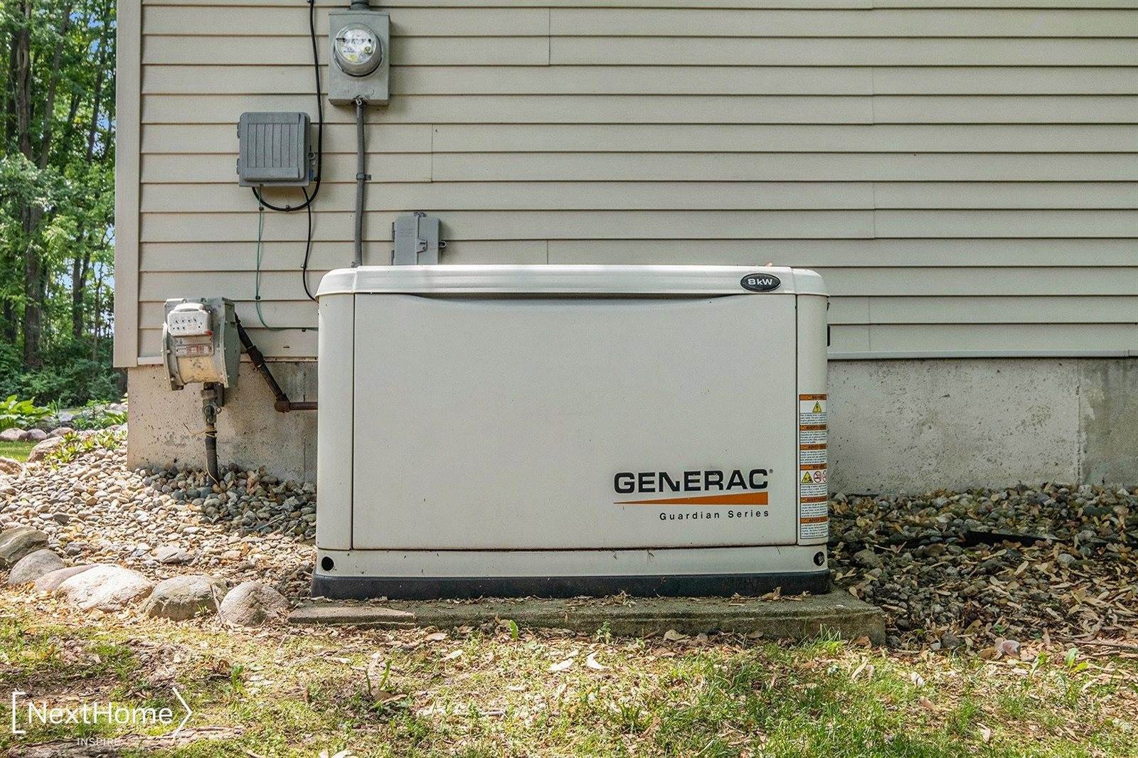 8122 Beecher Road, Flushing, MI 48433