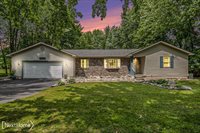 8122 Beecher Road, Flushing, MI 48433