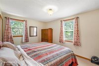 8122 Beecher Road, Flushing, MI 48433