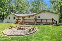 8122 Beecher Road, Flushing, MI 48433
