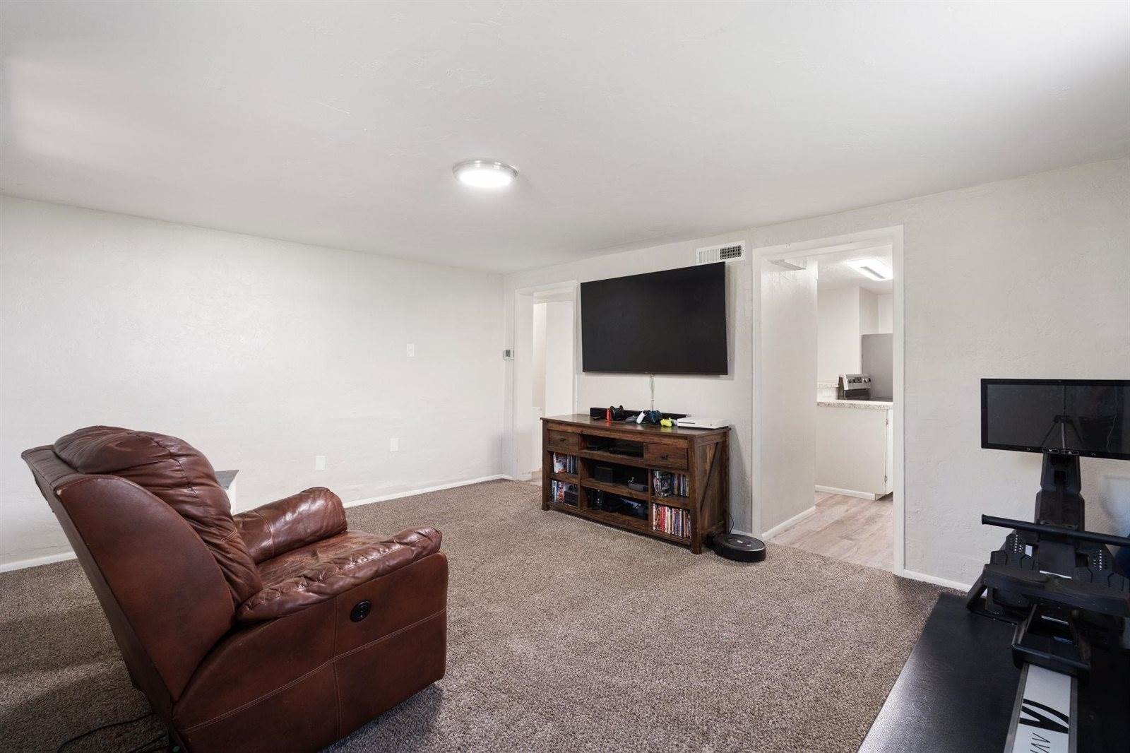 147 Polk Street, American Falls, ID 83211