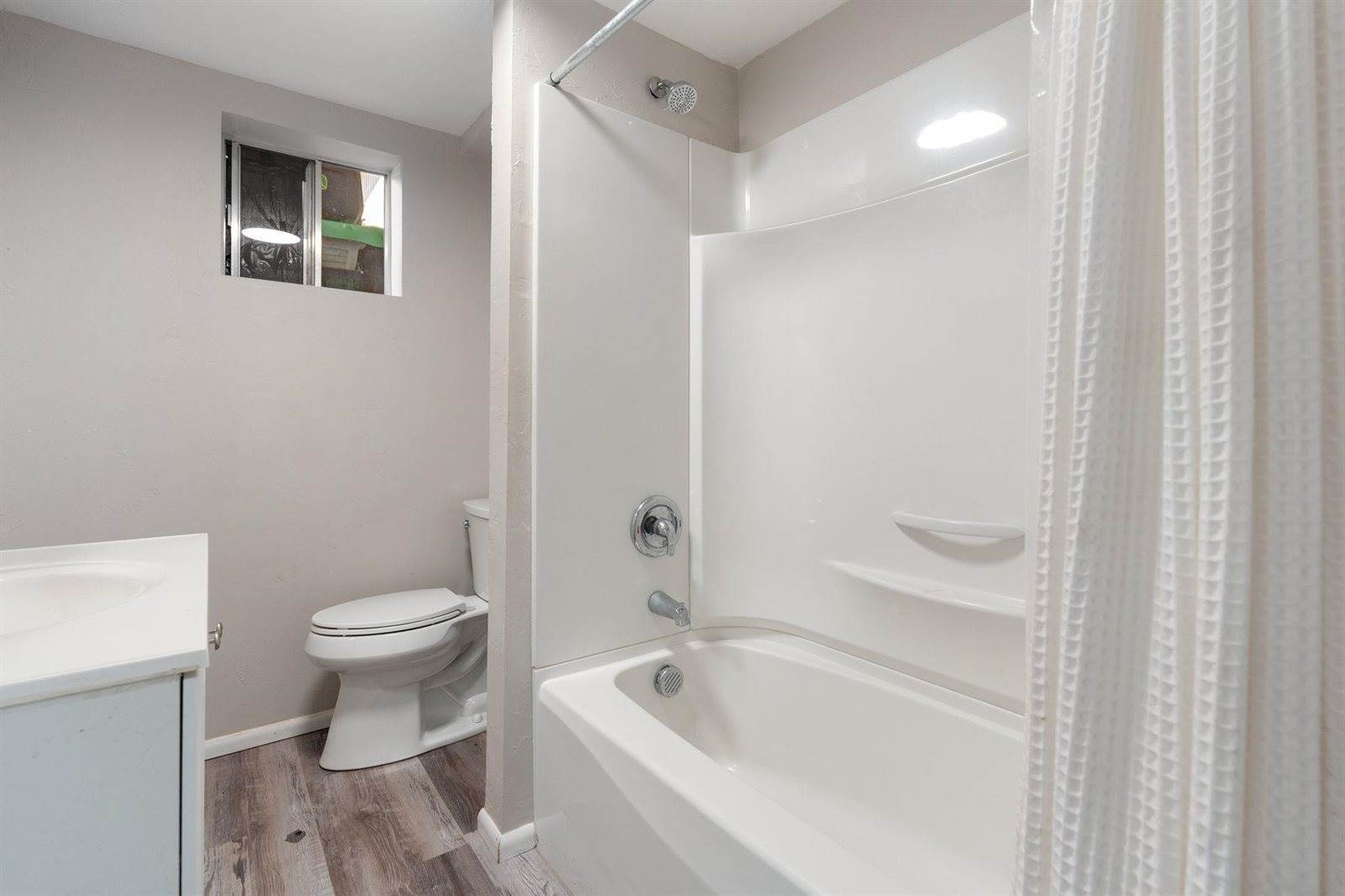 147 Polk Street, American Falls, ID 83211