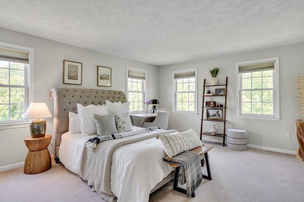 7 Sequoia Dr, Wilmington, MA 01887