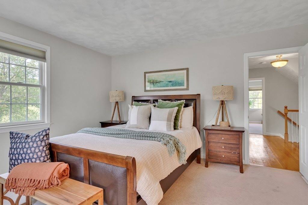 7 Sequoia Dr, Wilmington, MA 01887