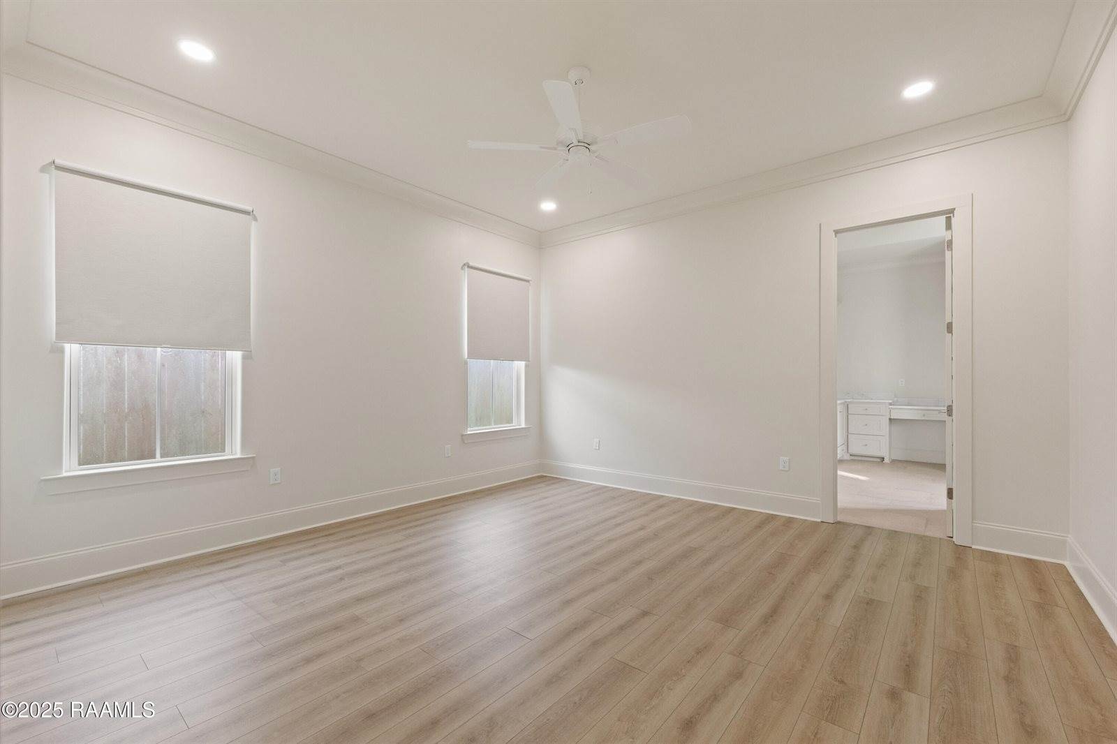 102 Queen Palm Circle, Youngsville, LA 70592