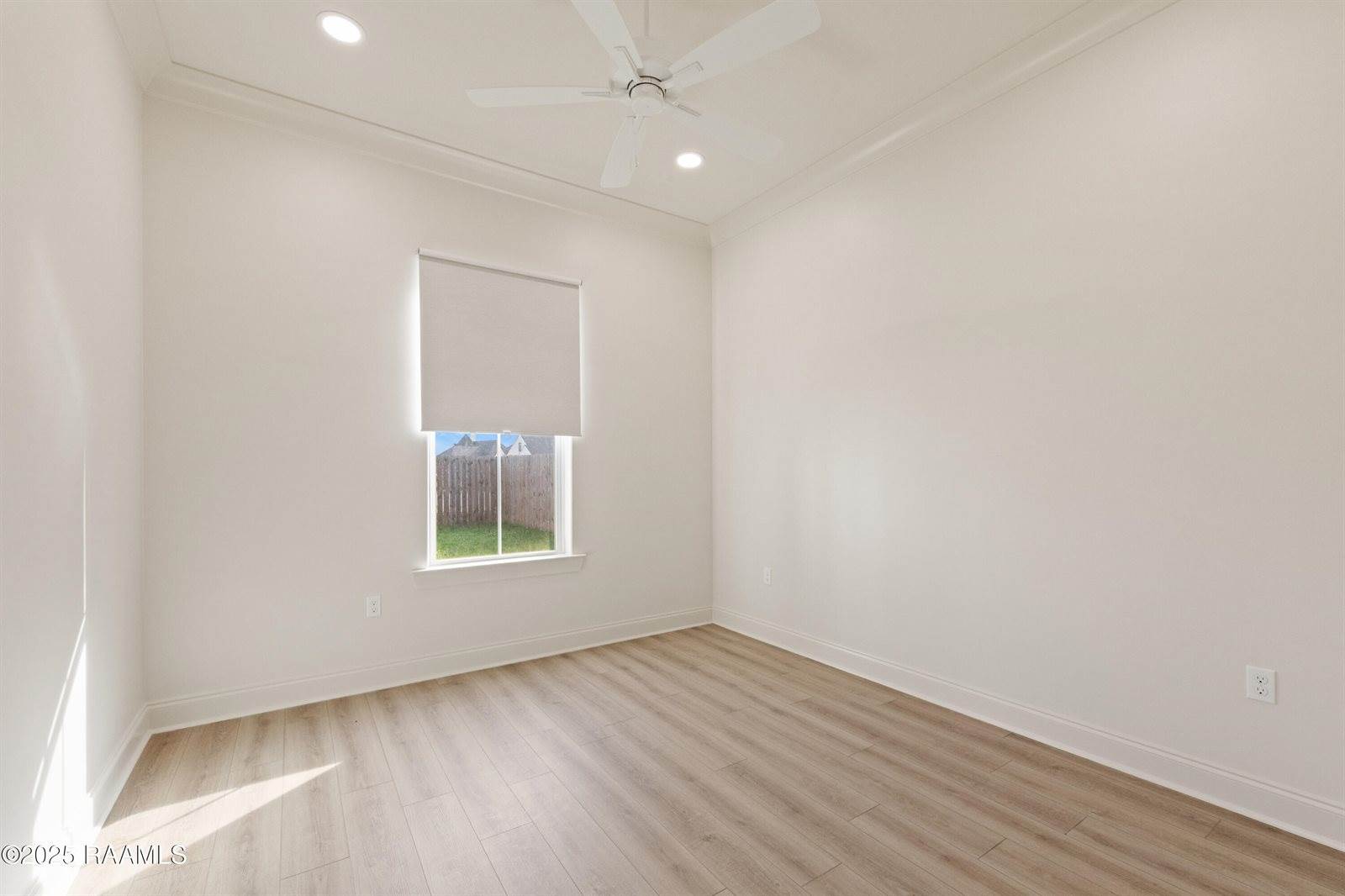 102 Queen Palm Circle, Youngsville, LA 70592