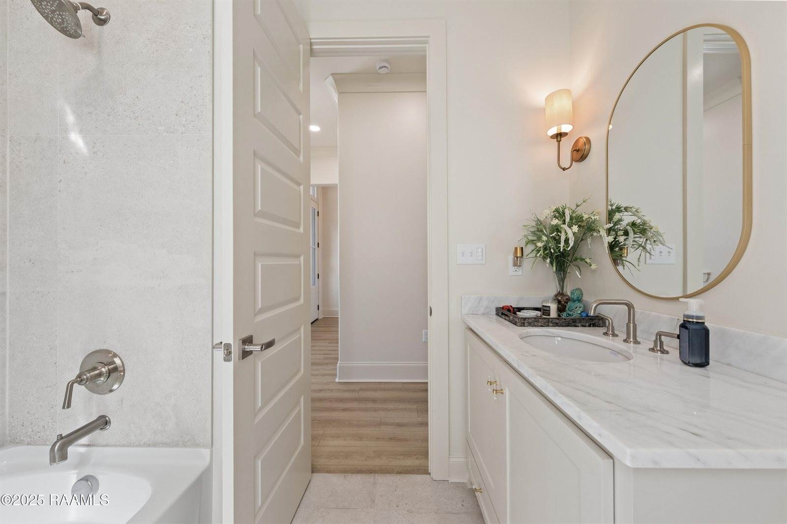 102 Queen Palm Circle, Youngsville, LA 70592