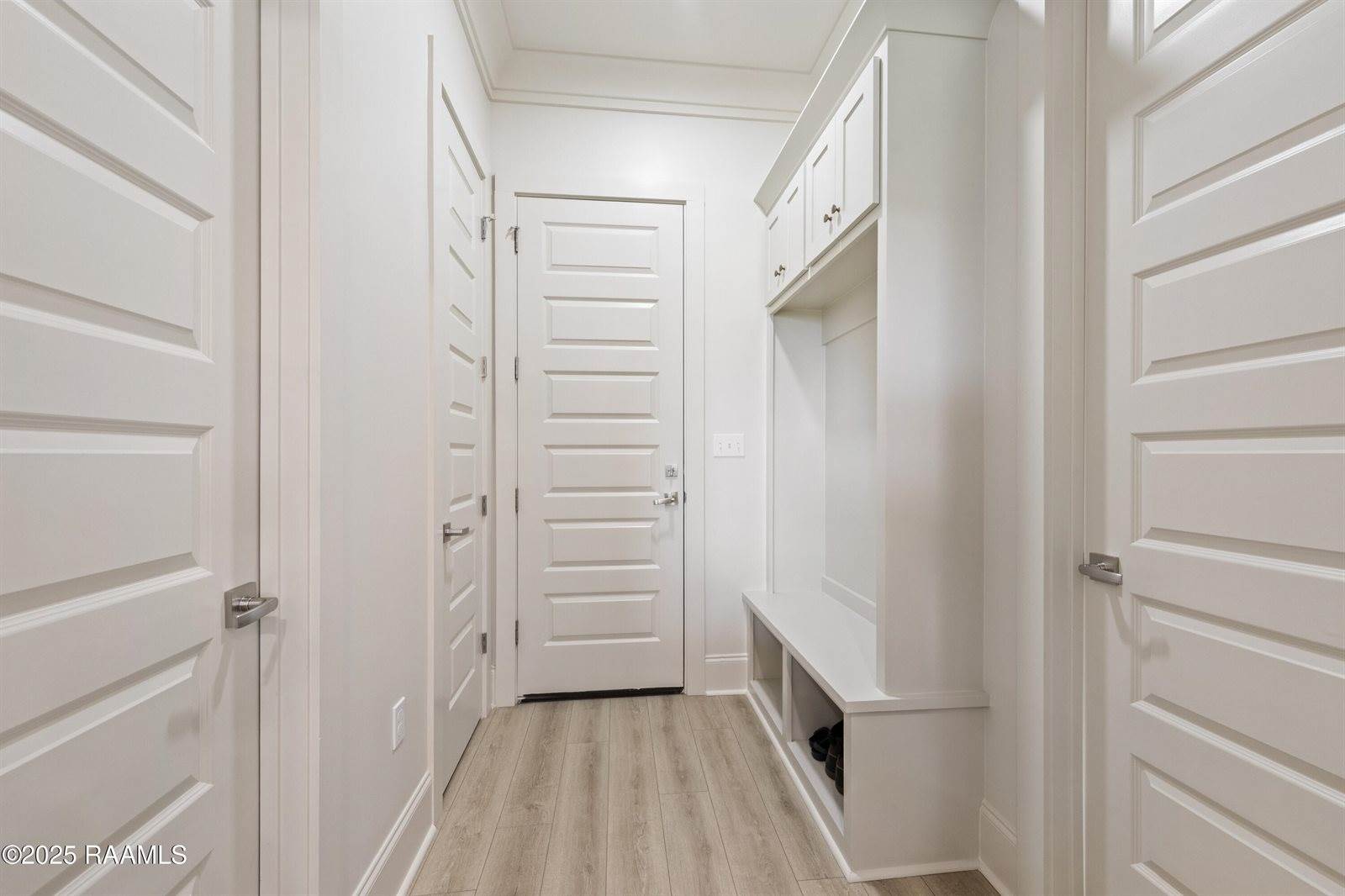 102 Queen Palm Circle, Youngsville, LA 70592