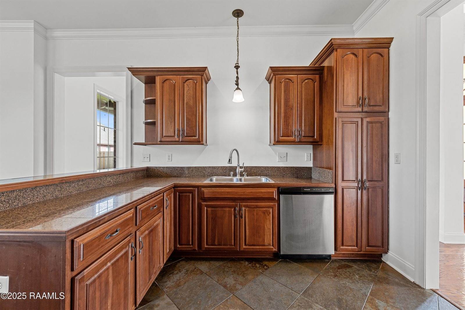 102 Solano Drive, Lafayette, LA 70503