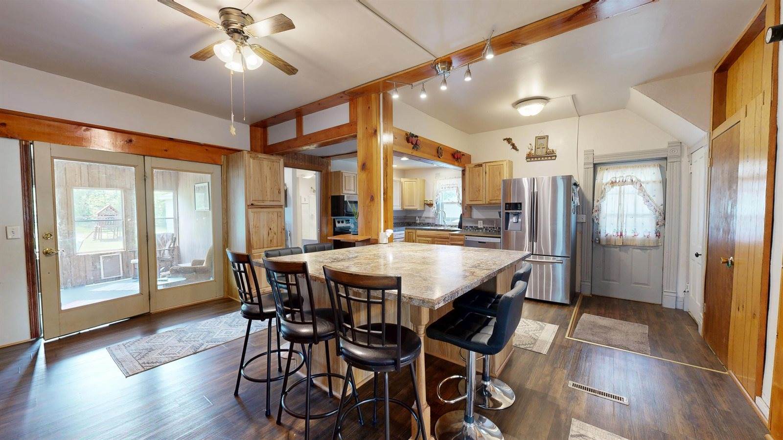 125 W Montgomery St, Sparta, WI 54656