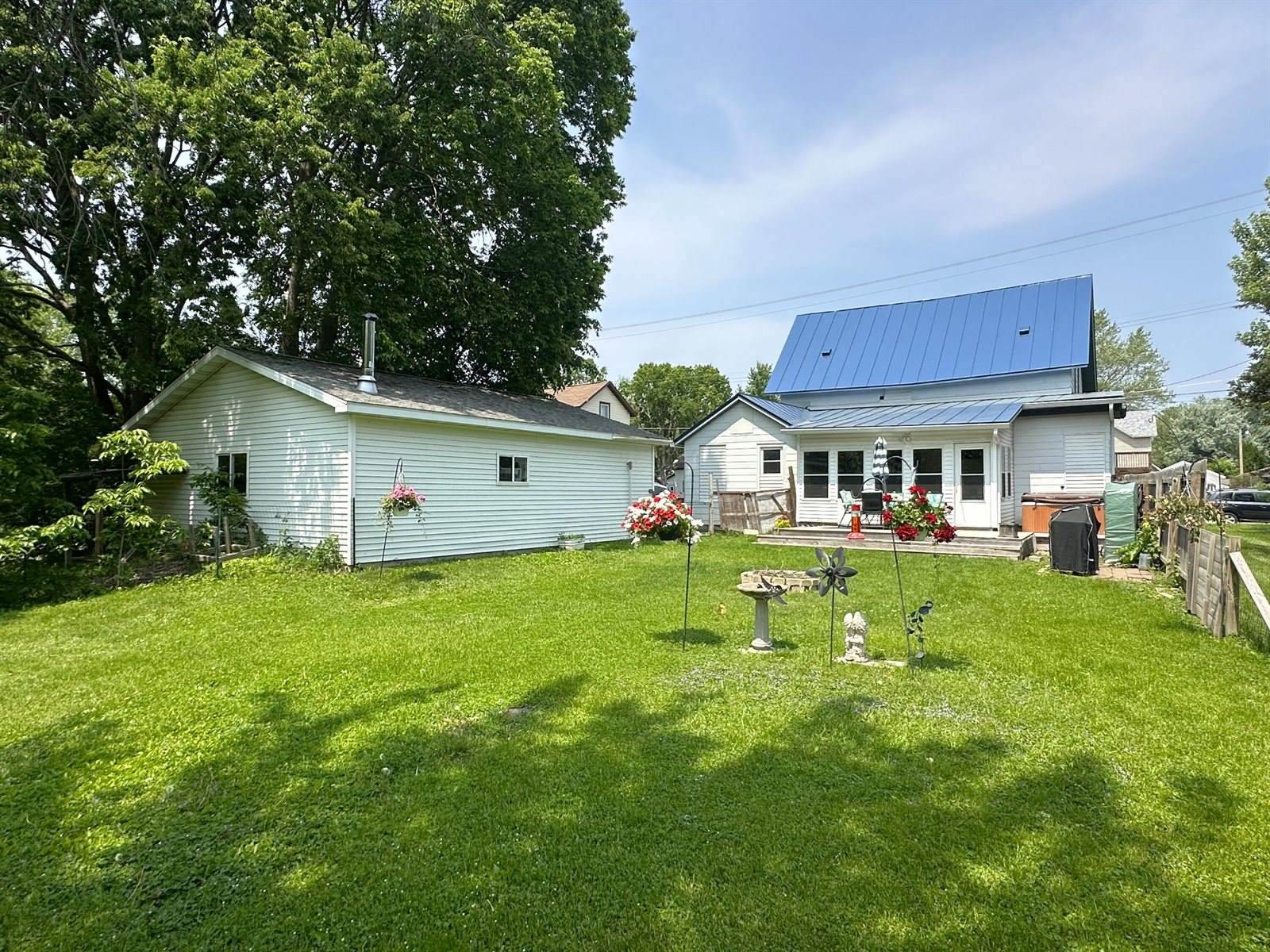 125 W Montgomery St, Sparta, WI 54656
