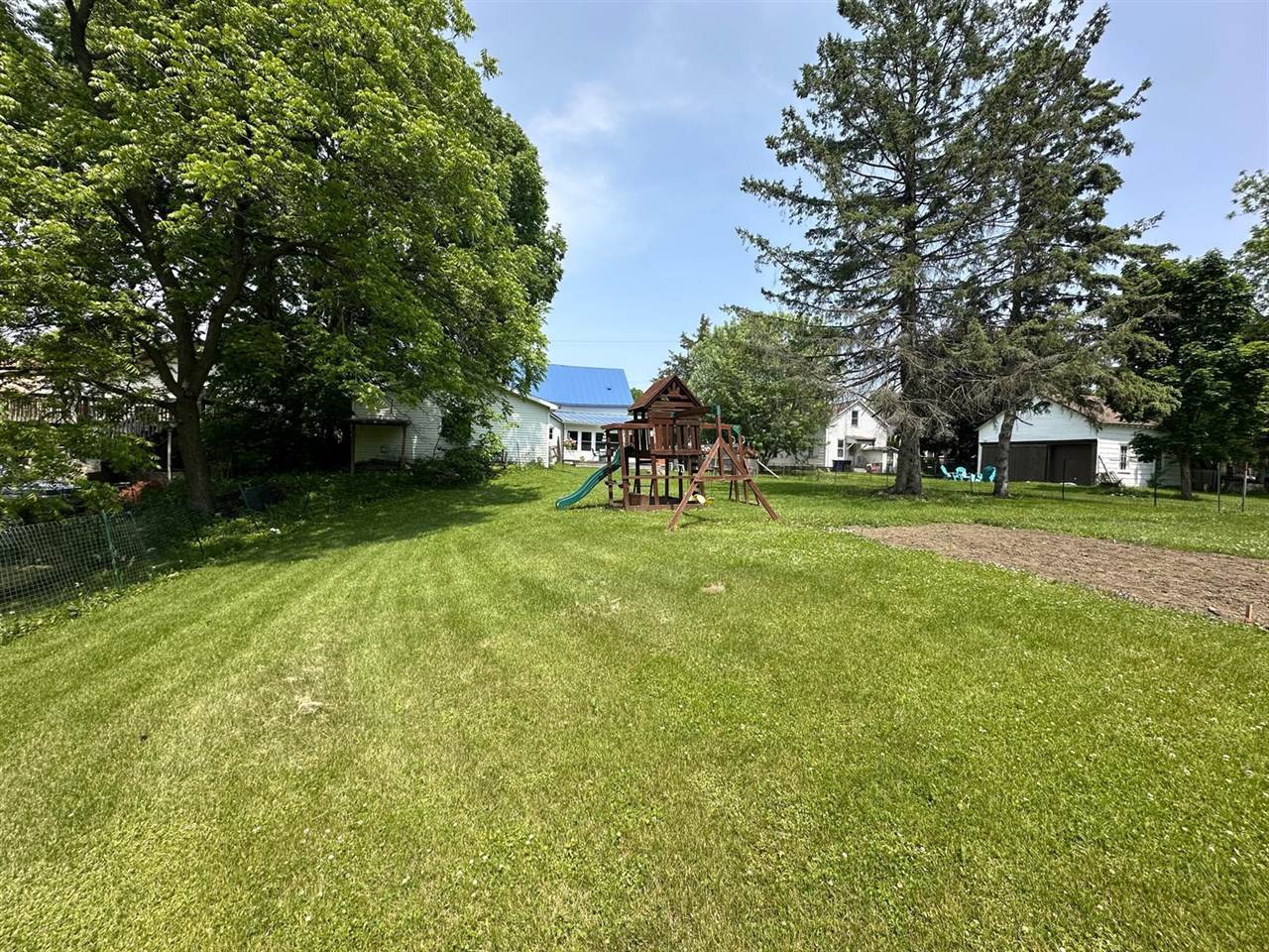 125 W Montgomery St, Sparta, WI 54656