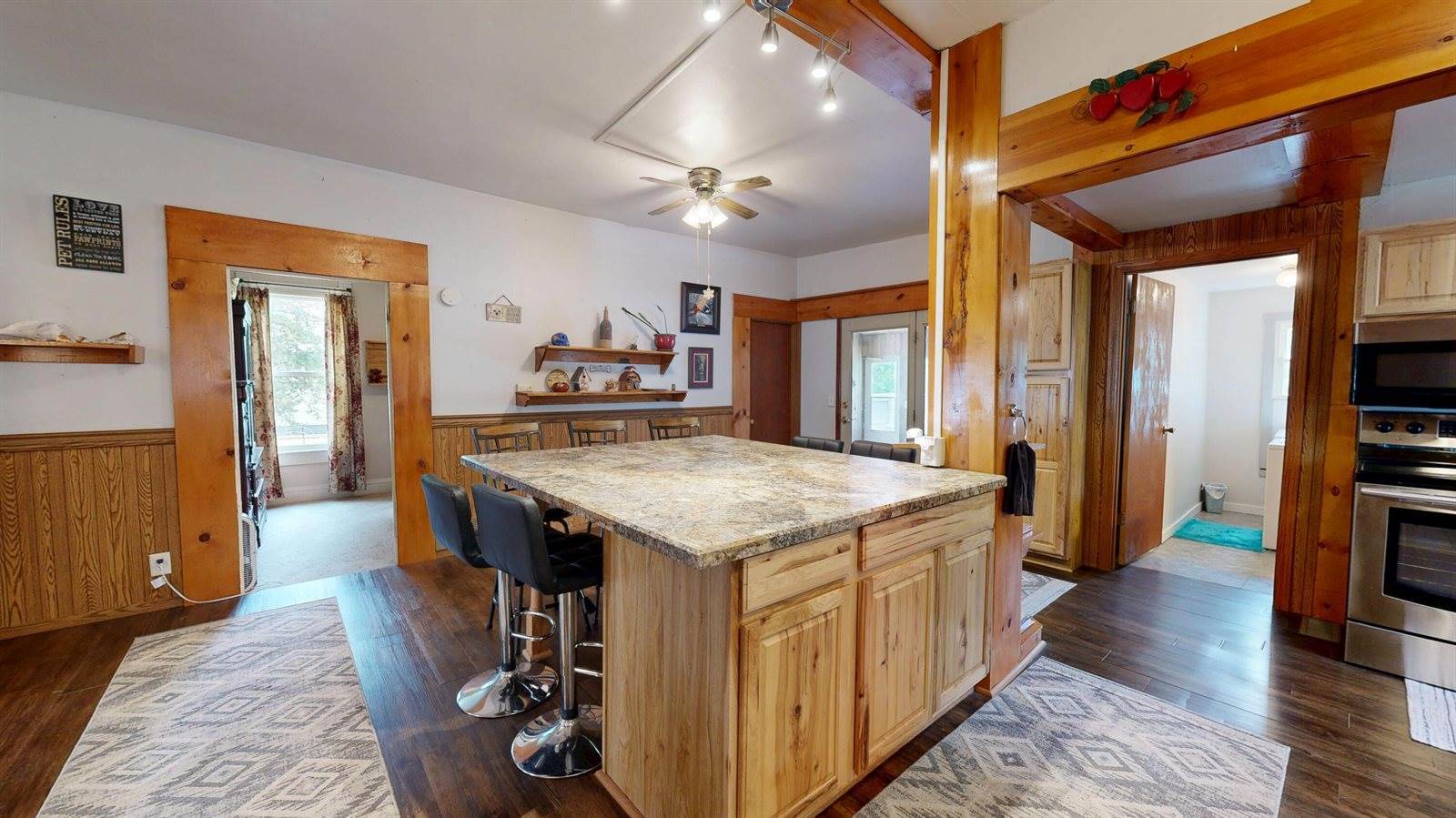 125 W Montgomery St, Sparta, WI 54656