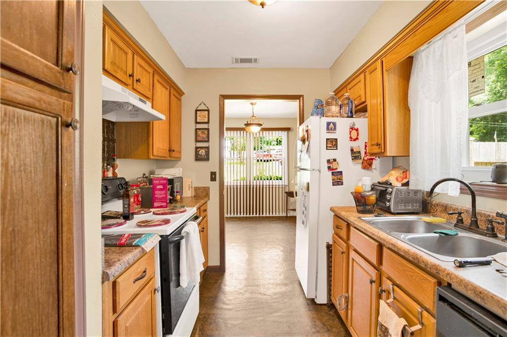 7823 Murray Heights Drive West, Irvington, AL 36544