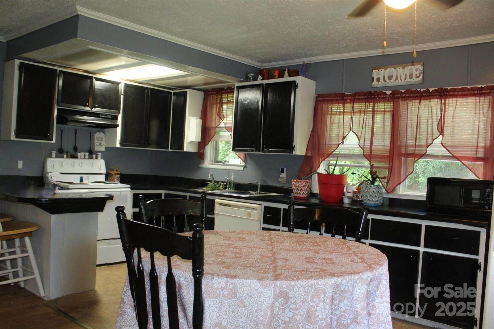 75 Unity Drive, Waynesville, NC 28786