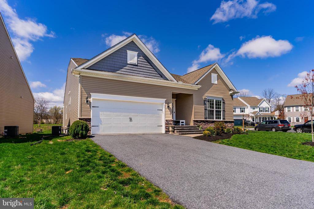 20 Barnhart Circle, Mechanicsburg, PA 17050