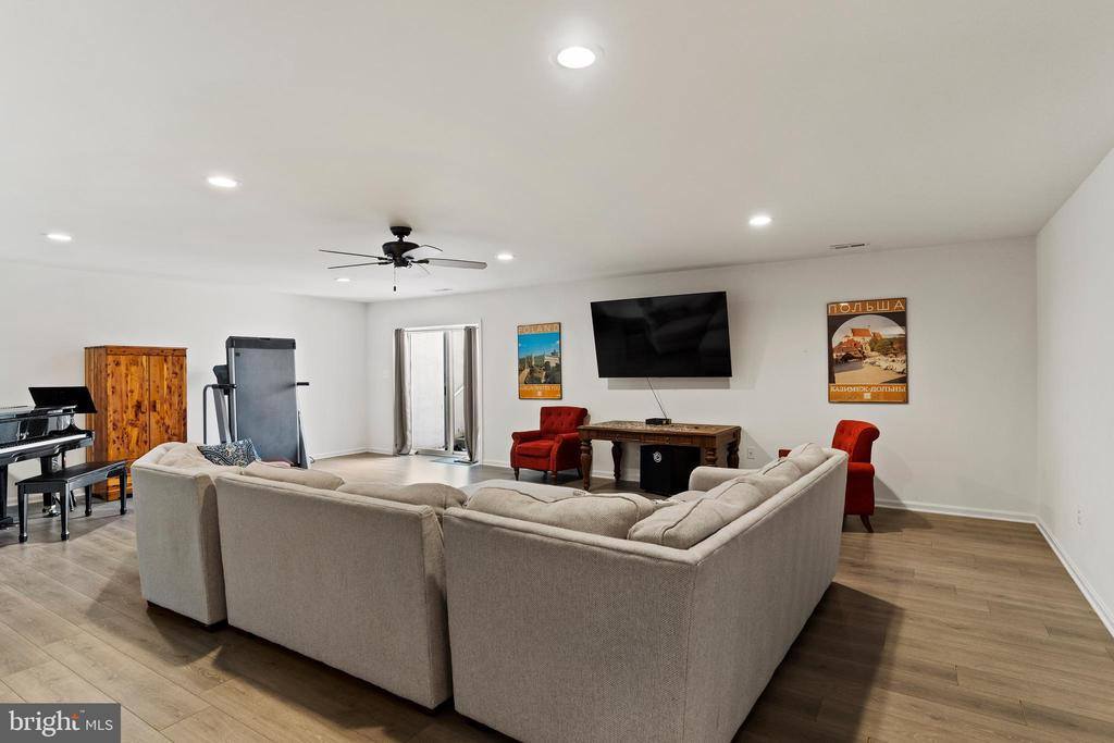 20 Barnhart Circle, Mechanicsburg, PA 17050