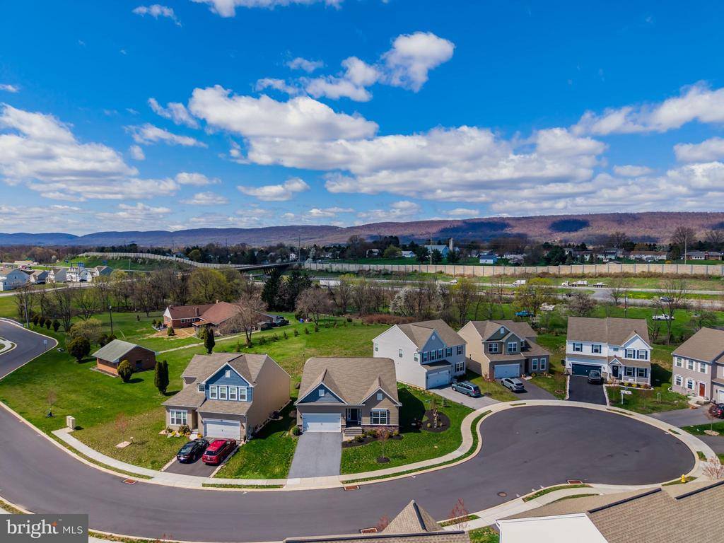 20 Barnhart Circle, Mechanicsburg, PA 17050