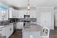 20 Barnhart Circle, Mechanicsburg, PA 17050