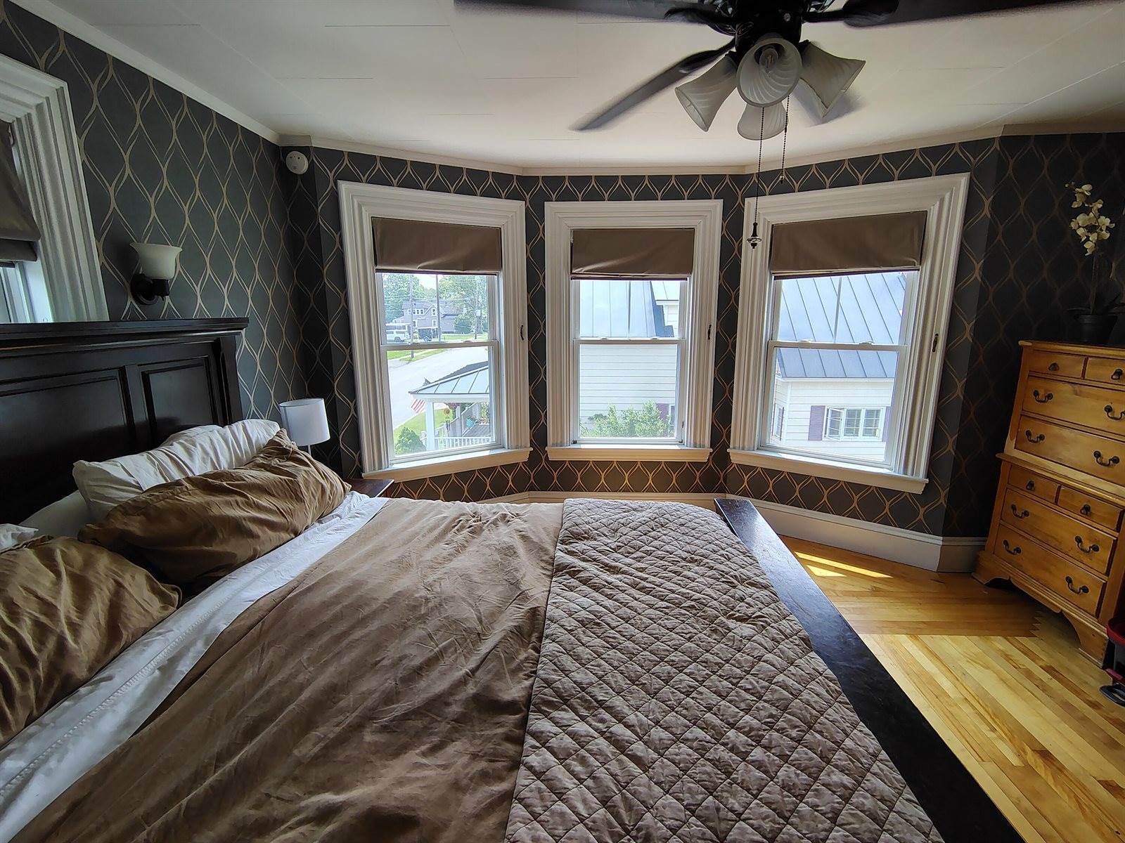 47 High Street, Houlton, ME 04730