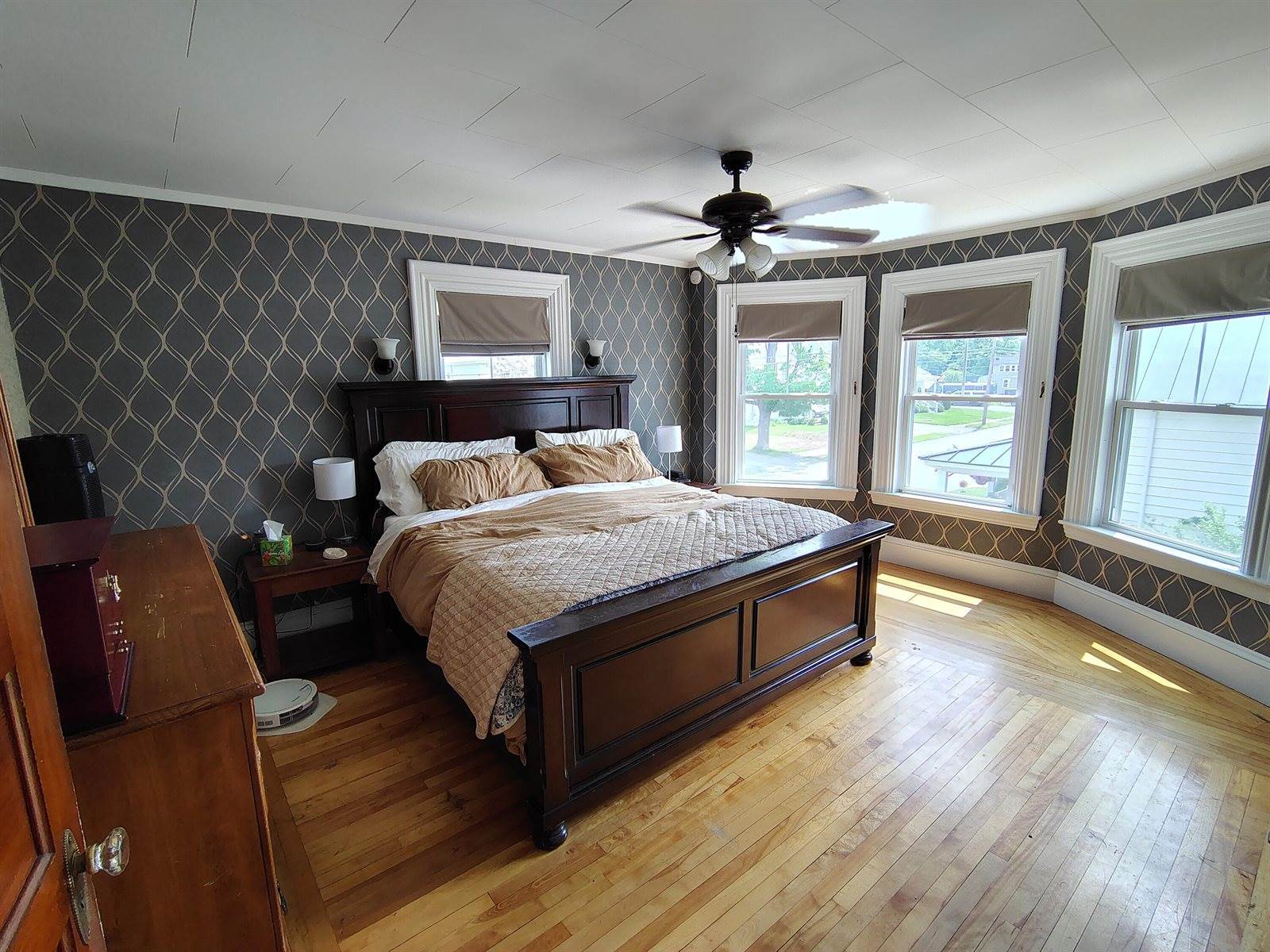 47 High Street, Houlton, ME 04730