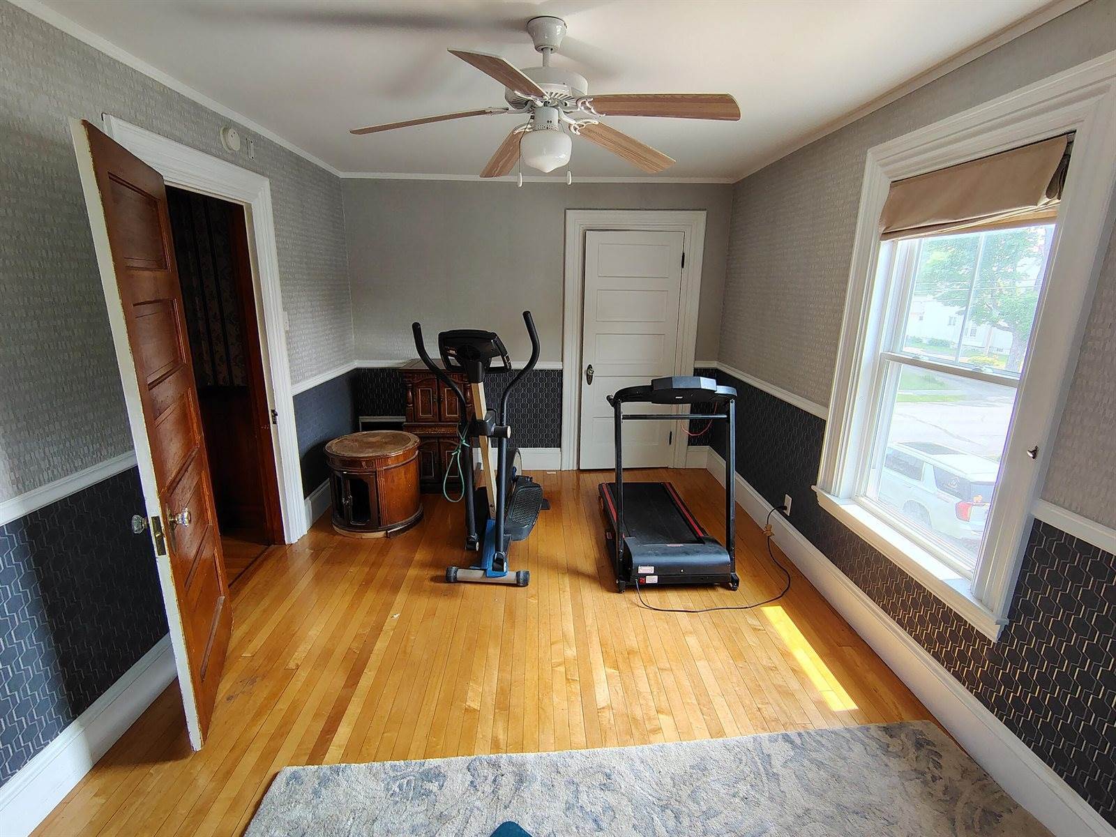 47 High Street, Houlton, ME 04730