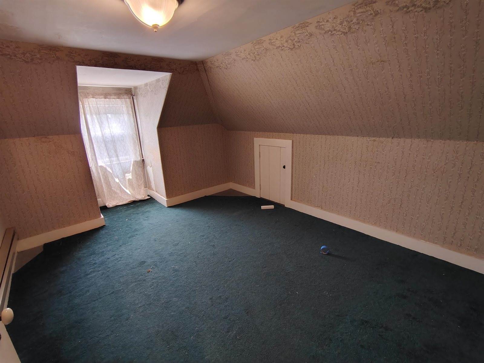 47 High Street, Houlton, ME 04730